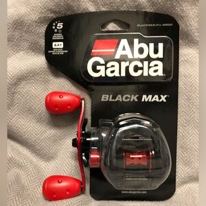 COPY - ABU-GARCIA Black Max Bait Caster Left Hand Retrieval …. NEW